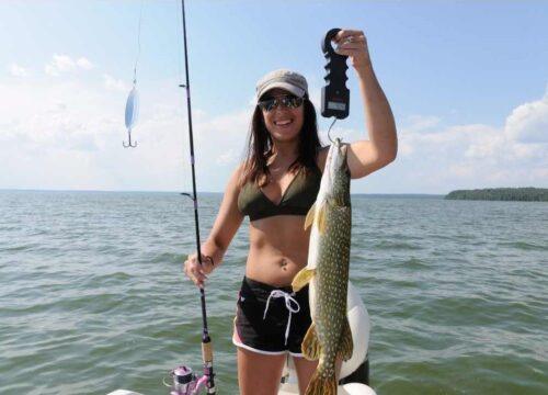 Top 5 Fishing Spots in Saskatchewan for Anglers