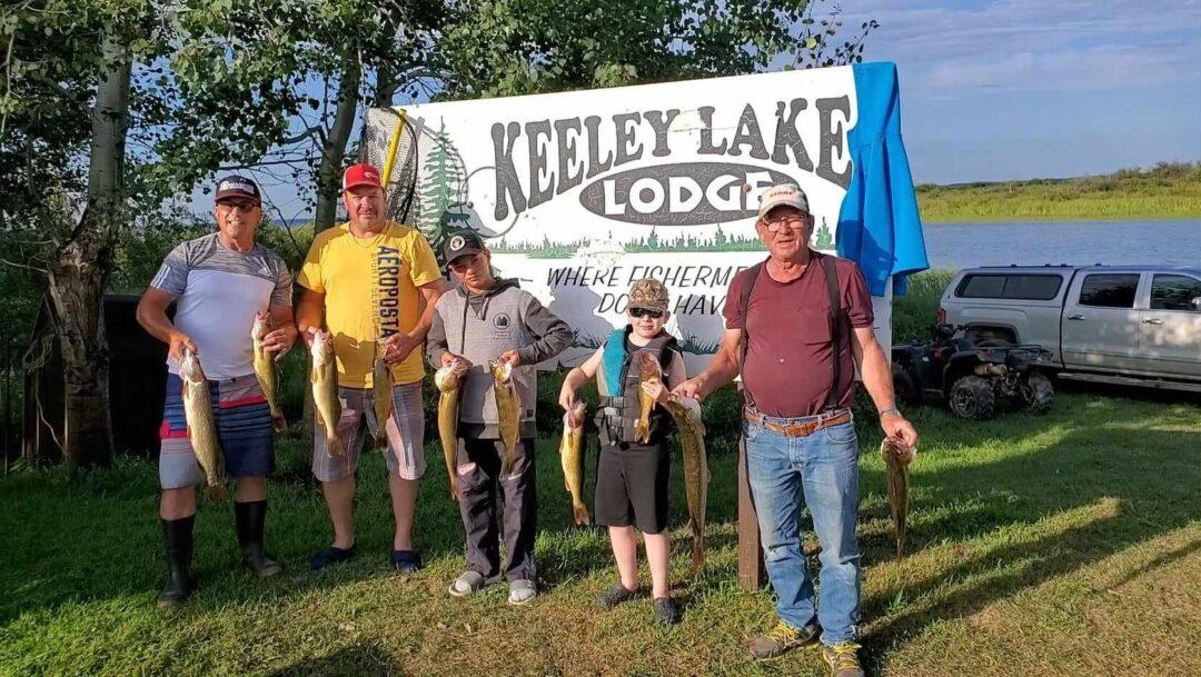 Keeley Lake Lodge Sign